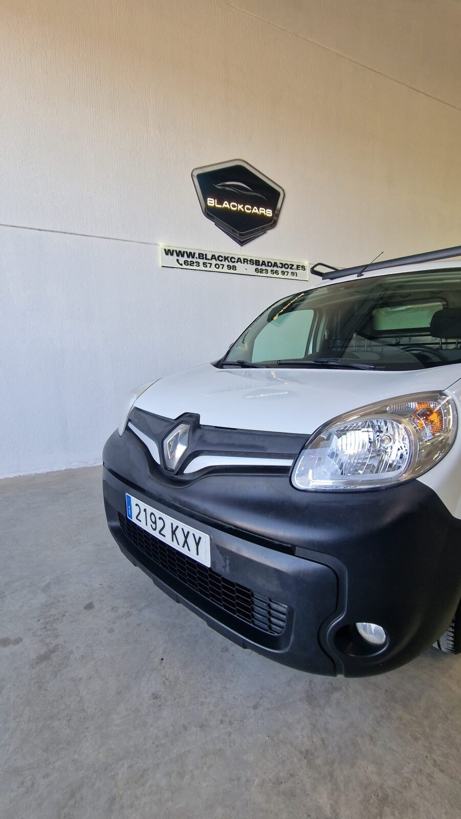 RENAULT Kangoo Furgon Compact 