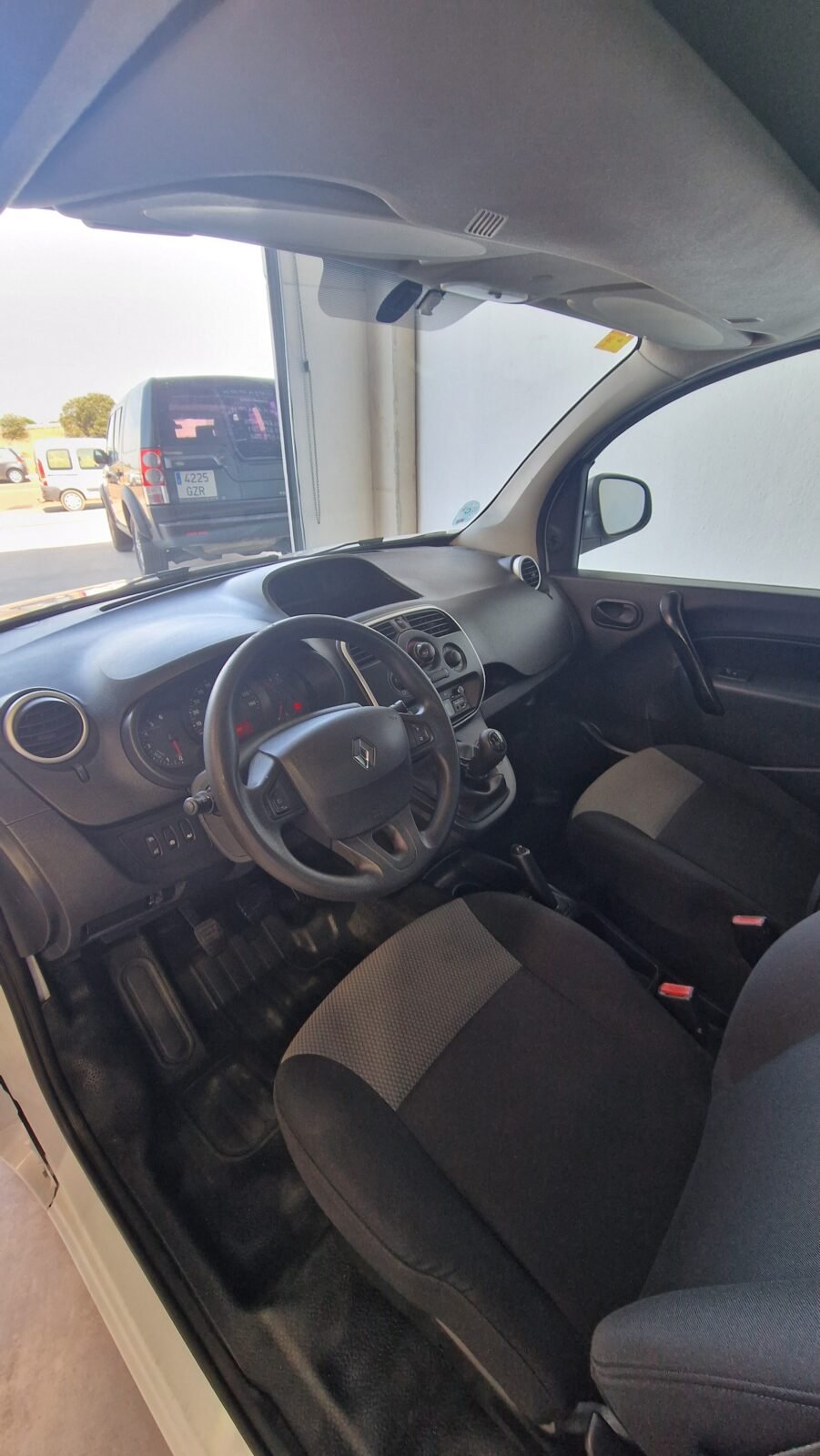 RENAULT Kangoo Furgon Compact 