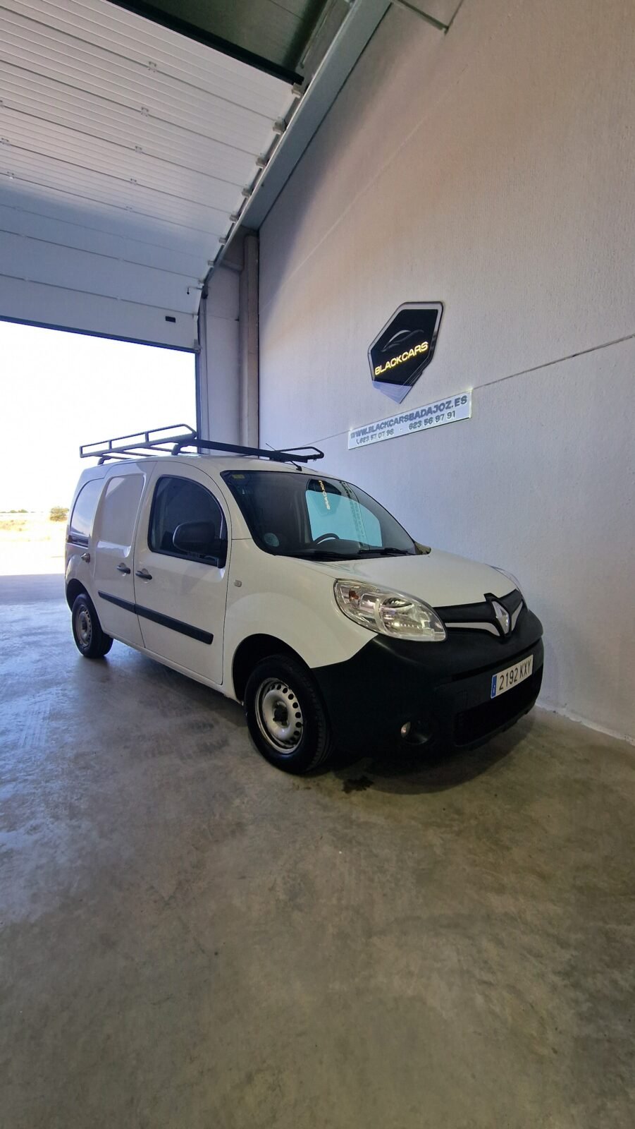 RENAULT Kangoo Furgon Compact 