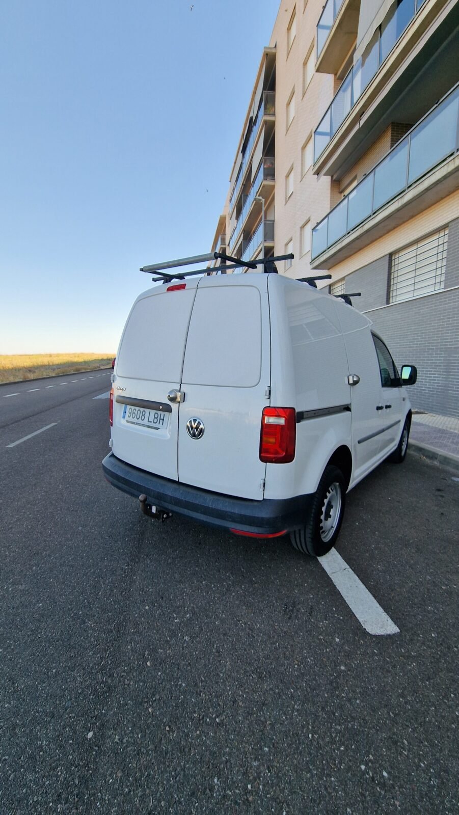VOLKSWAGEN Caddy 2.0 tdi 4 Motion 
