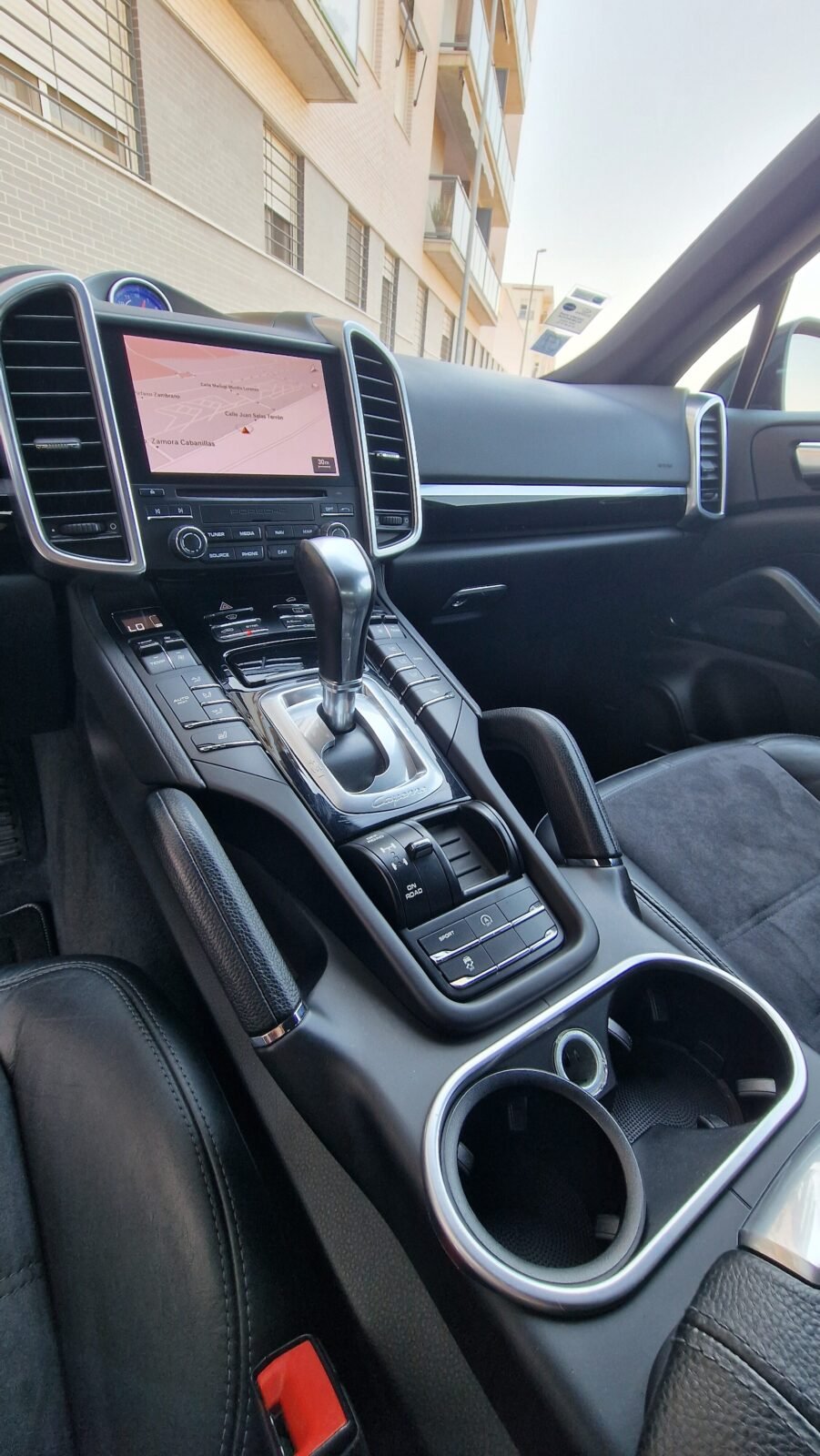 PORSCHE Cayenne Diésel Platinum Edition 