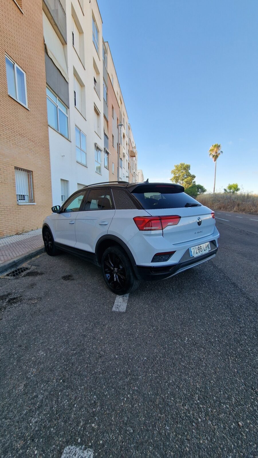 VOLKSWAGEN T-Roc Black Style