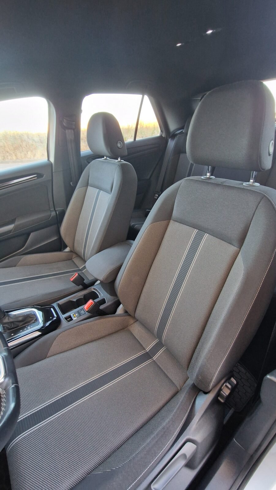 VOLKSWAGEN T-Roc Black Style
