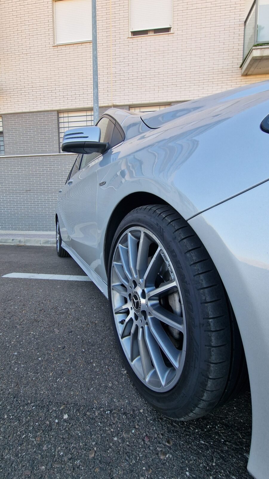 MERCEDES-BENZ Clase B200