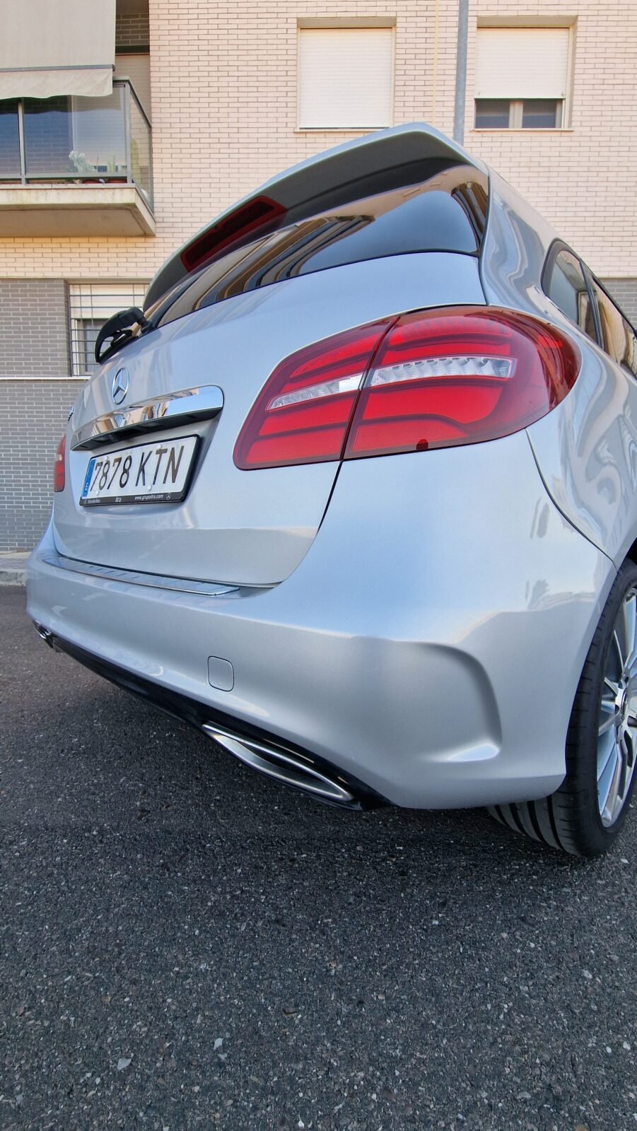 MERCEDES-BENZ Clase B200
