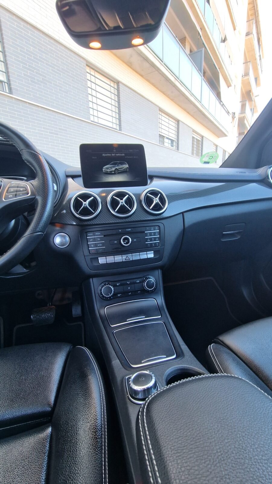 MERCEDES-BENZ Clase B200