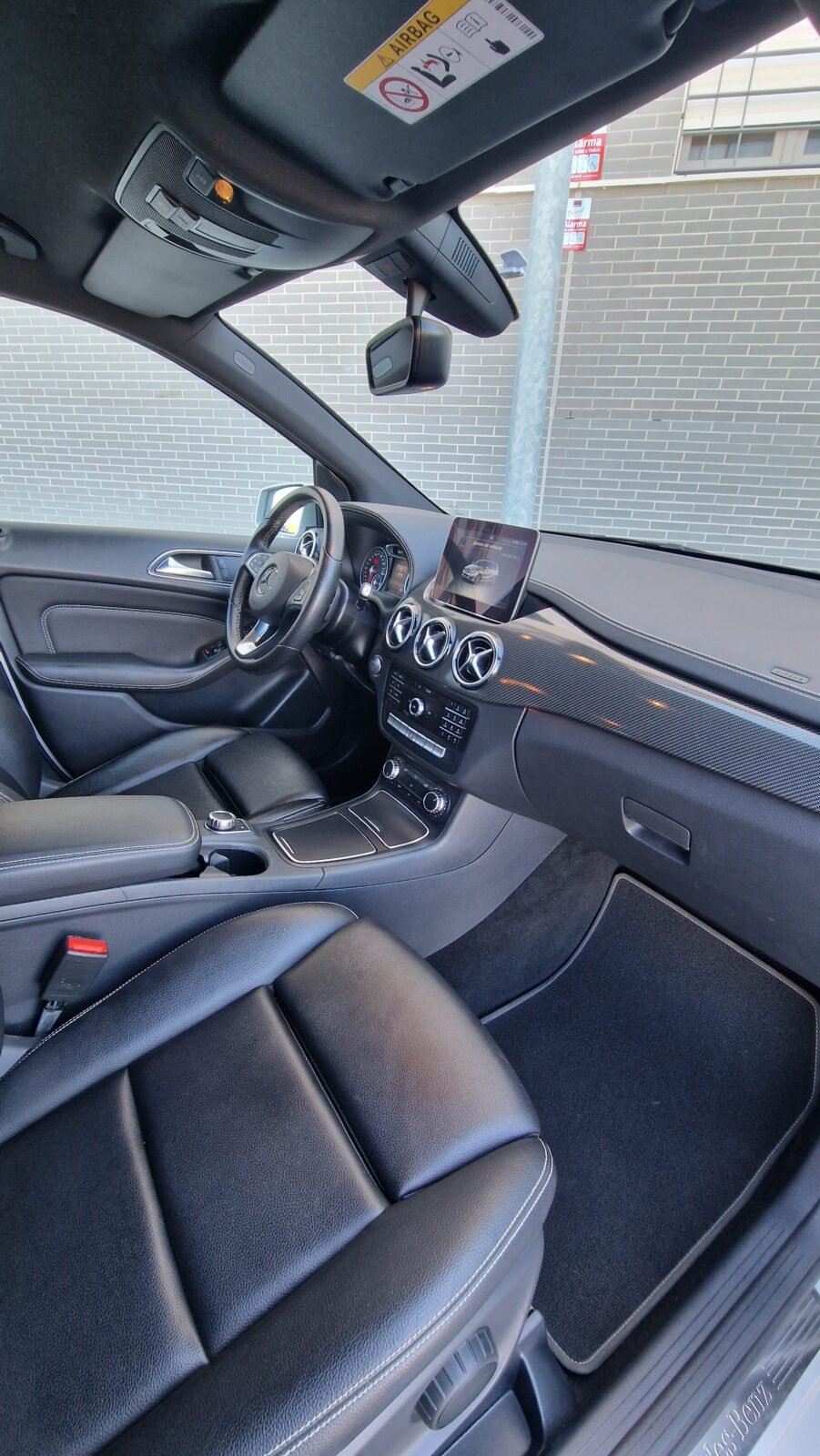 MERCEDES-BENZ Clase B200