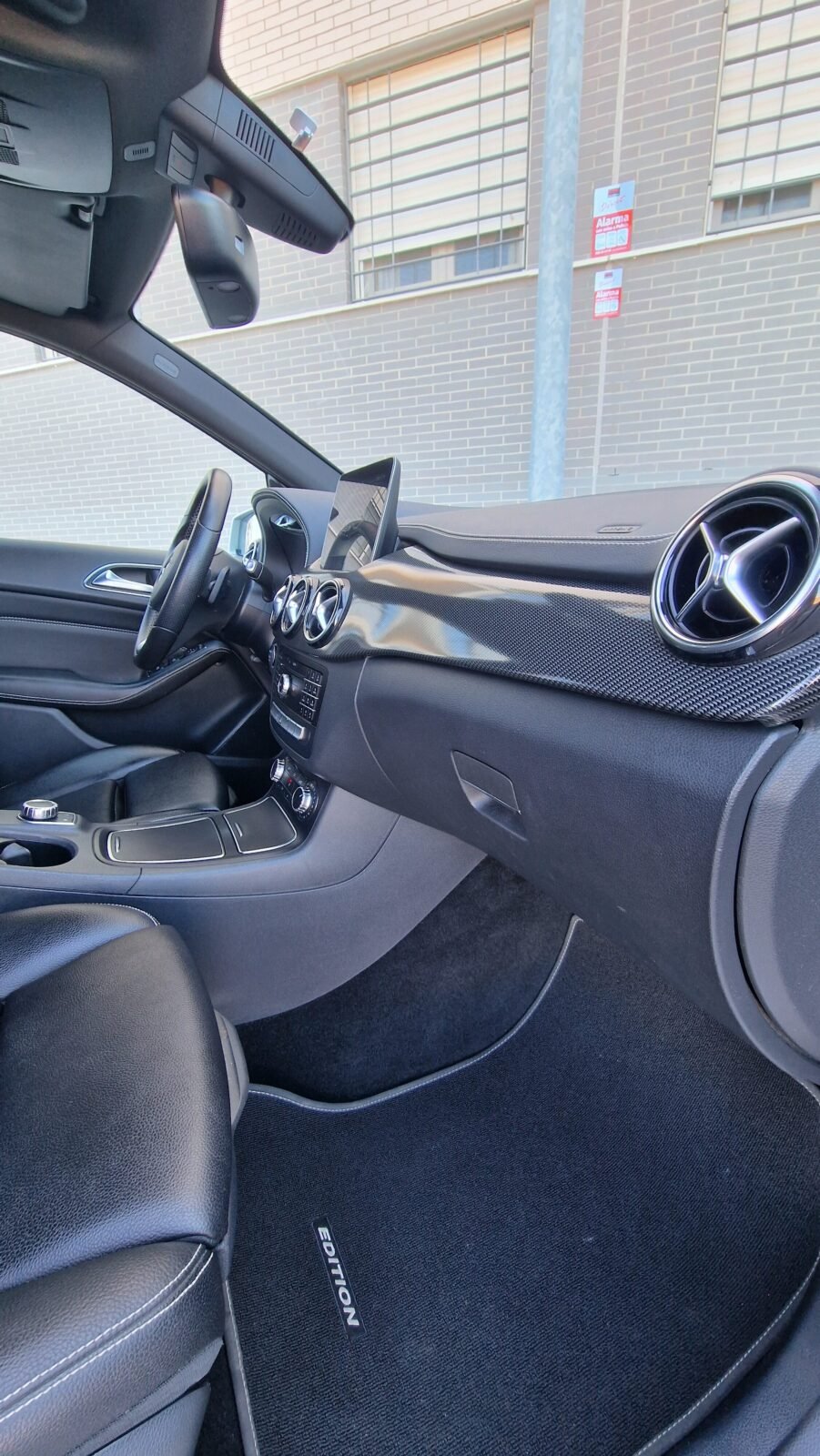 MERCEDES-BENZ Clase B200
